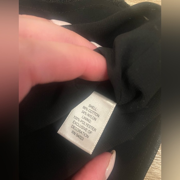 Banana Republic Sleeveless Lace Top - Picture 6 of 6